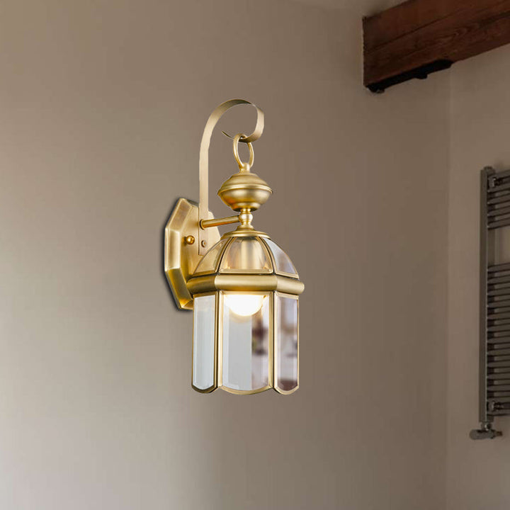 Skørter | Brass 1-Light Wall Lamp Sconces Traditional Metal Lamp Wall Mounted Lamp with Clear Glass Shade