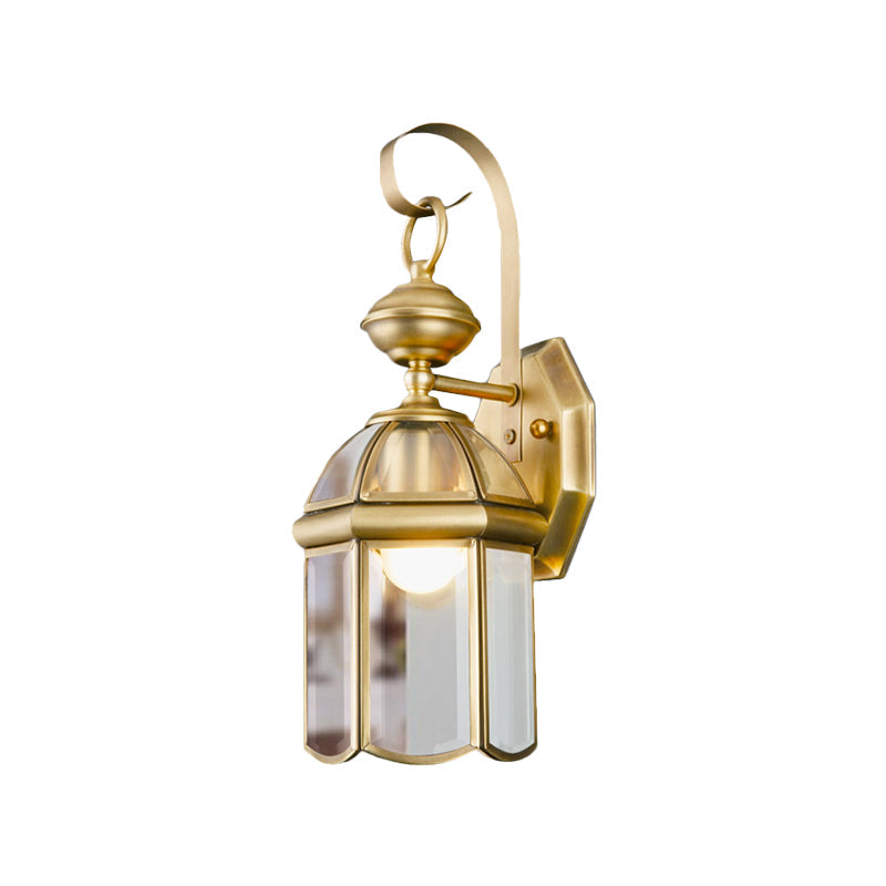 Skørter | Brass 1-Light Wall Lamp Sconces Traditional Metal Lamp Wall Mounted Lamp with Clear Glass Shade
