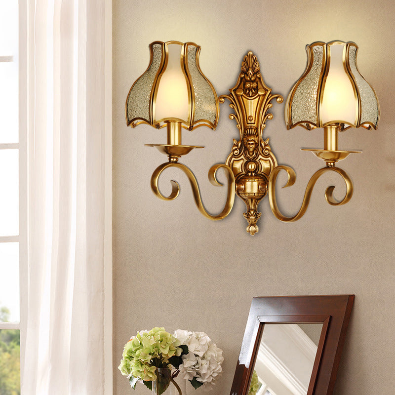 Skørter | Brass 1/2-Light Wall Sconce Traditional Metal Curved Wall-Mounted Lamp for Living Room