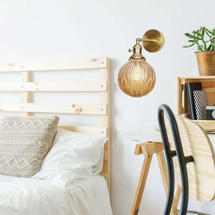 Skørter | Geometric/Globe/Pentagram Wall Light Contemporary Prismatic Glass 1 Lamp Brass Wall Mounting Lighting Fixture