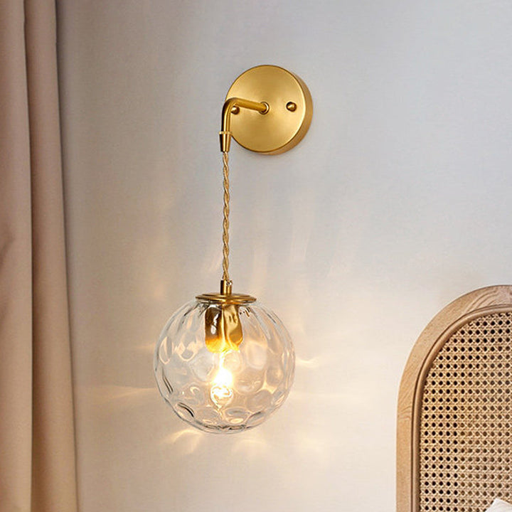 Skørter | 1-Light Nightstand Wall Sconces Light Simple Brass Wall Lamp With Ball Water Glass Shade