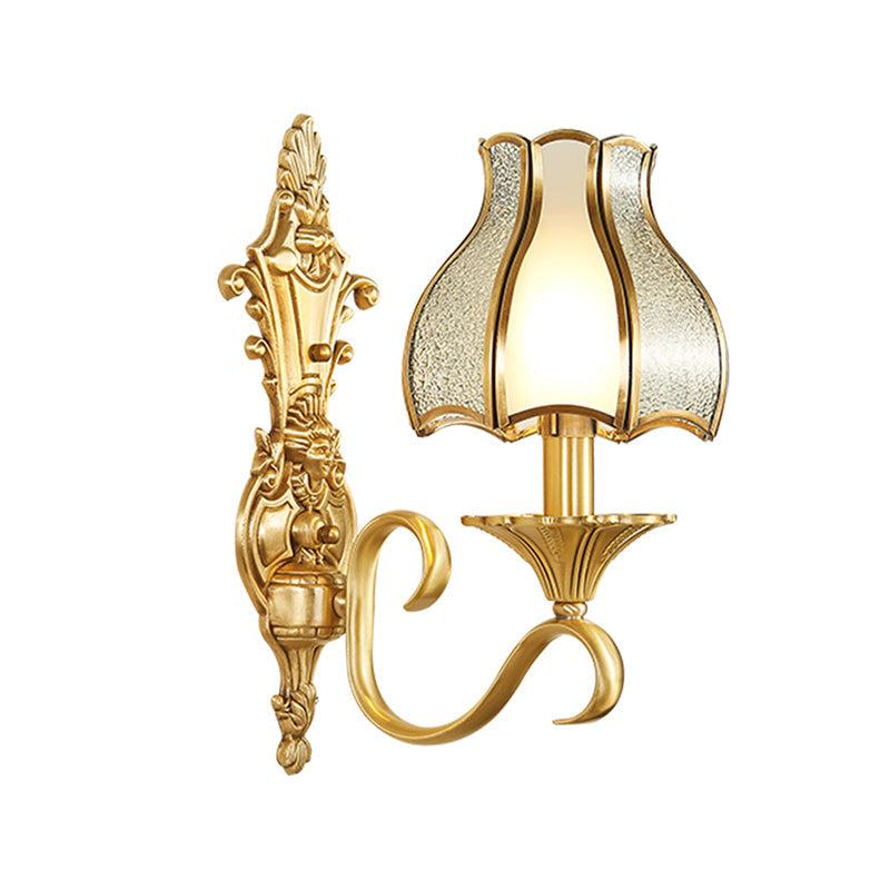 Skørter | 1/2 Frame Metal Wall Lamp Traditional Brass Curved Living Room Wall Light Fixture