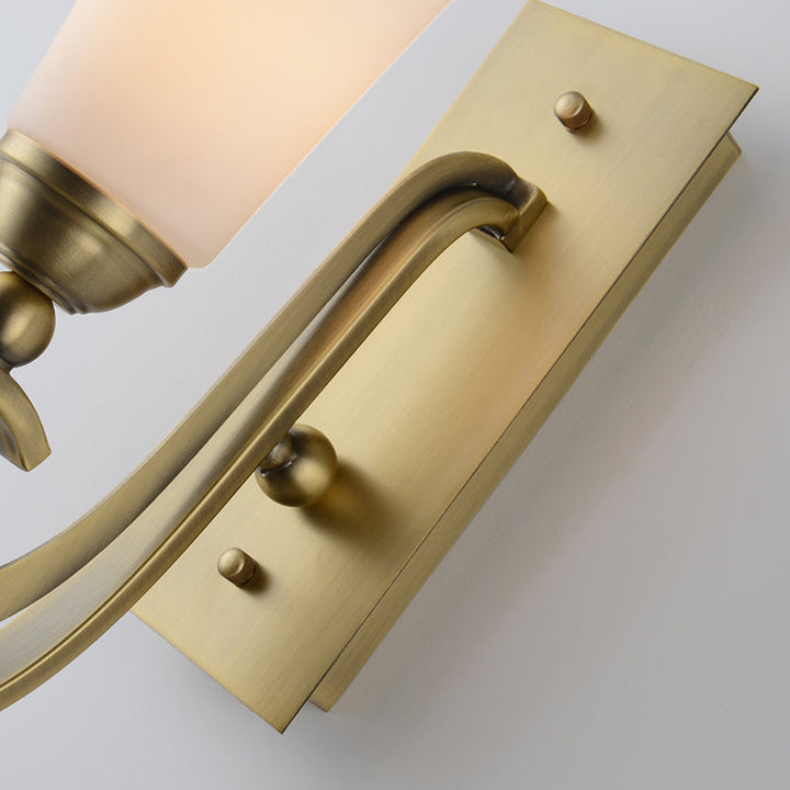Skørter | 1 Head Stripped Wall Mount Lighting Modernism Style Matt Glass Wall Lamp with Golden Curved Arm