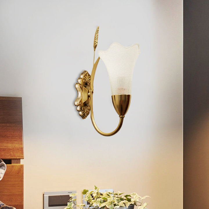 Skørter | Opal Glass Petal Wall Lamp Fixture Lodge Stylish 1/2-Light Living Room Wall Light in Brass