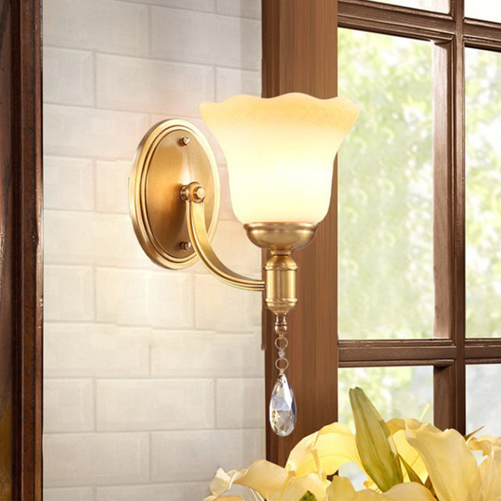 Skørter | Bell Shade Bedroom Wall Mounted Lamp Vintage Style Matte Glass 1/2-Light Brass Finish Wall Lamp