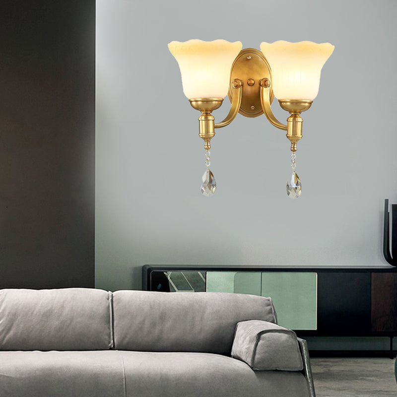 Skørter | Bell Shade Bedroom Wall Mounted Lamp Vintage Style Matte Glass 1/2-Light Brass Finish Wall Lamp