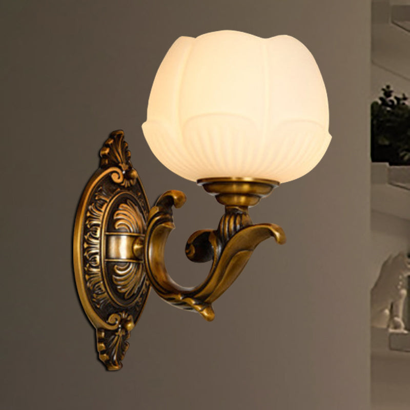 Skørter | Lotus Shade Indoor Wall Lamp Vintage White Glass and Metal 1 Light Brass Finish Wall Lamp