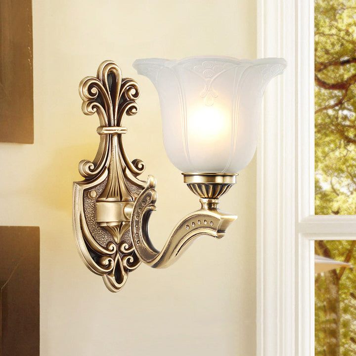 Skørter | Metal Brass Wall Mount Lamp Engraved 1/2-Light Classic Stylish Wall Light with Opal Glass Petal Shade