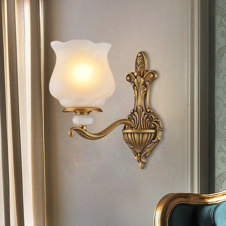 Skørter | 1/2-head wall lamp lighting traditional style petal shade frosted glass wall-mounted lamp in brass