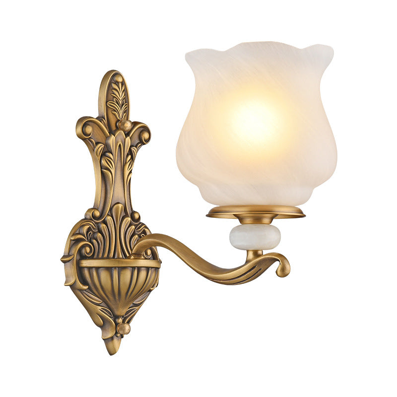 Skørter | 1/2-head wall lamp lighting traditional style petal shade frosted glass wall-mounted lamp in brass