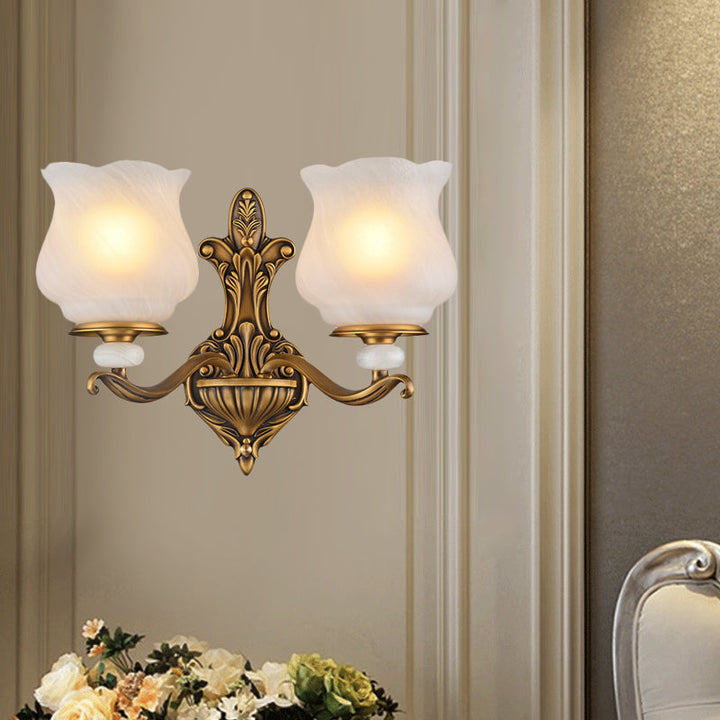 Skørter | 1/2-head wall lamp lighting traditional style petal shade frosted glass wall-mounted lamp in brass