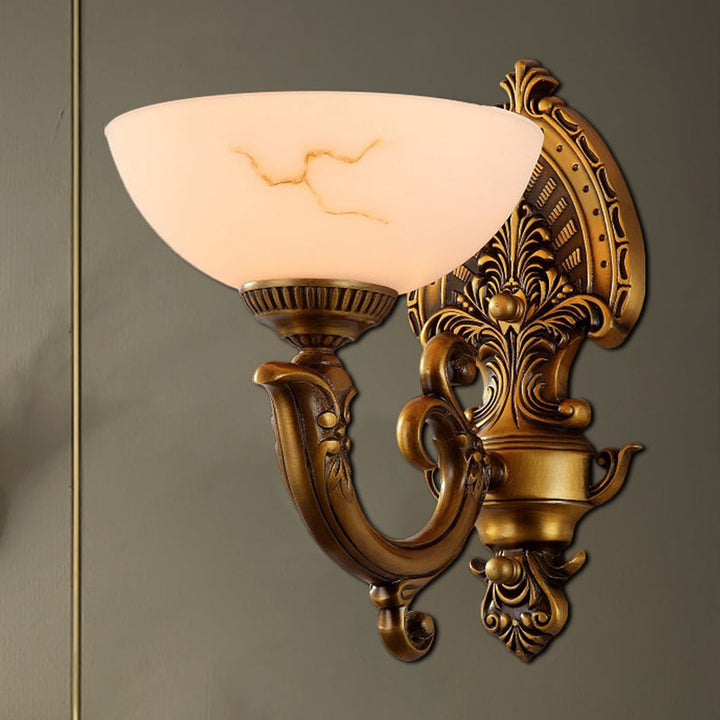 Skørter | Antique Brass 1/2-Ball Wall Mount Lighting Colonial Style Etched Glass Shade Wall Lamp