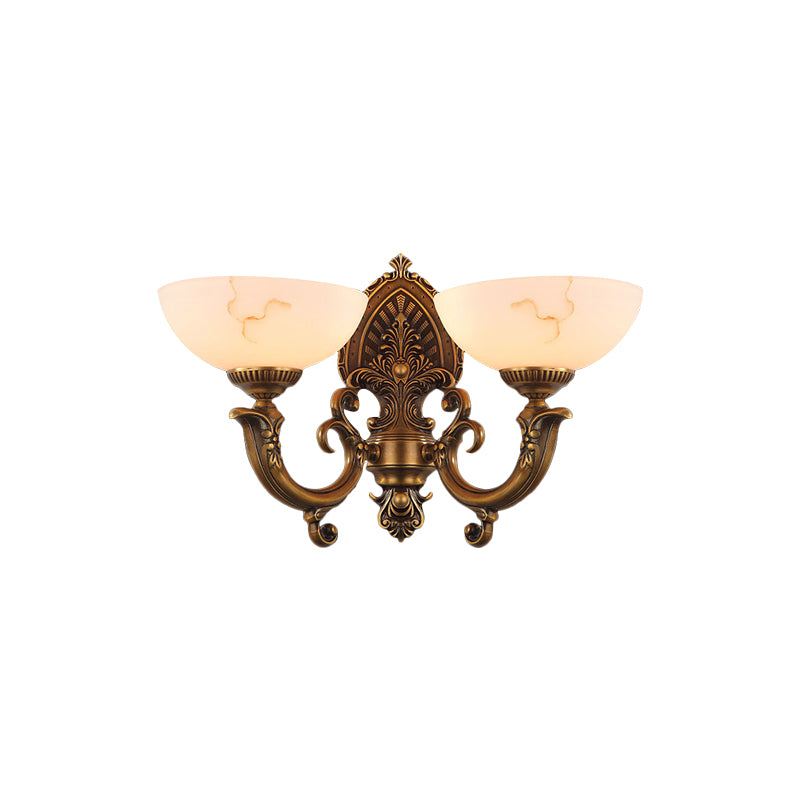 Skørter | Antique Brass 1/2-Ball Wall Mount Lighting Colonial Style Etched Glass Shade Wall Lamp