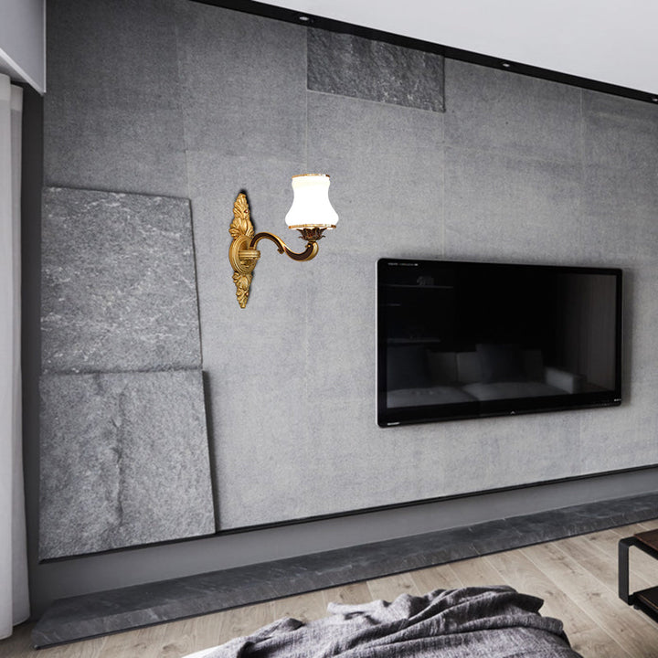 Skørter | Bell Living Room Wall Lamp Traditional Stylish Milk Glass and Metal 1/2-Cap Gold Finish Wall Lamp