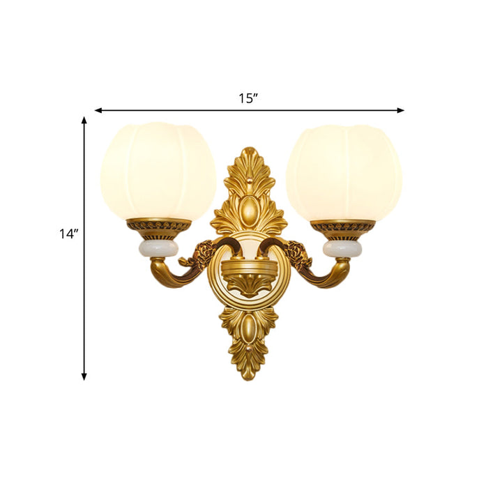 Skørter | Vintage Style Globe Wall Lamp Sconce 1/2-Light Milk Glass and Metal Wall Lamp in Gold for Corridor