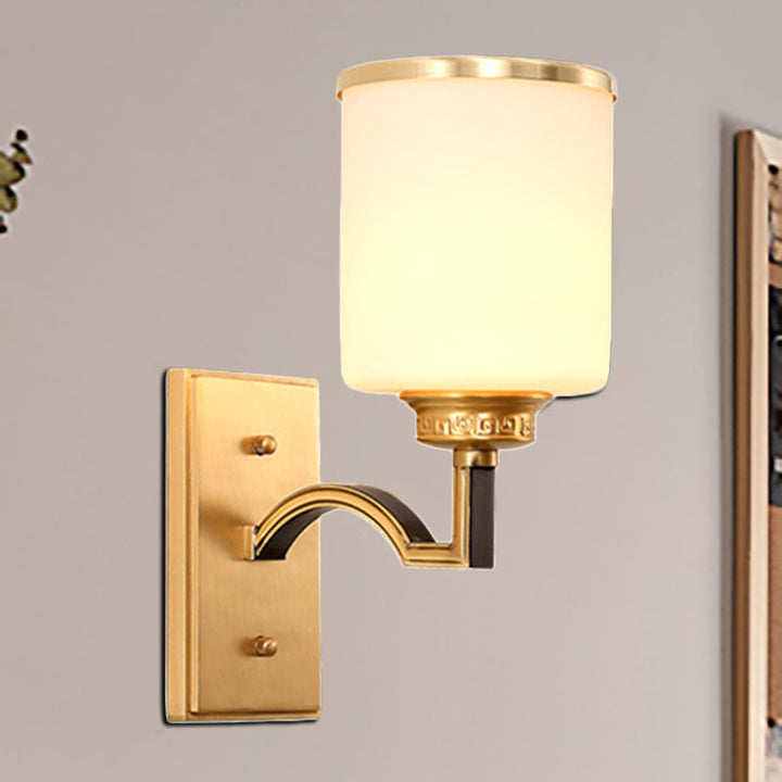 Skørter | Cylindrical Milk Glass Wall Lamp Traditional Style 1/2-Light Living Room Wall Lamp Lighting in Gold