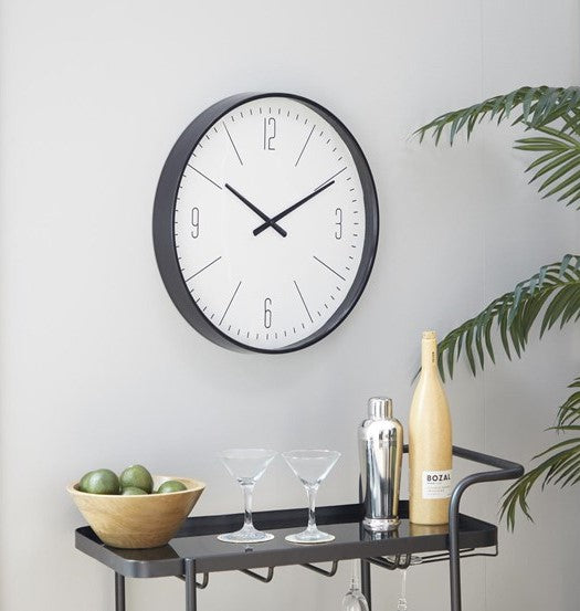 Lisslune | BlackGlo - Timeless Black Glass Clock