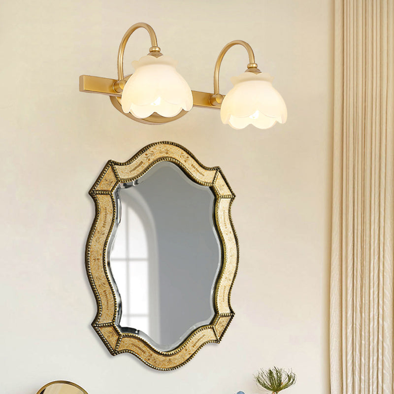 Skørter | Blossom Bathroom Mirror Lighting Traditional Metal LED 2/3/4 Heads Brass Wall Mounted Lamp