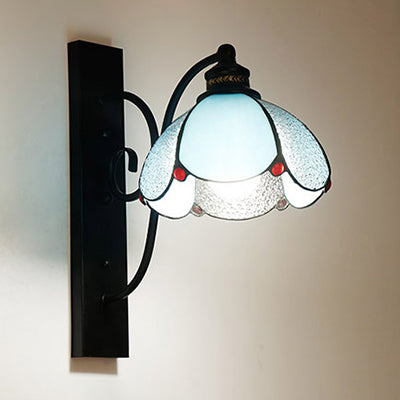 Lisslune | Tiffany Scalloped Wall Mount Light with Rectangular Backplate Speckled Glass 3 Lights Wall Lighting in White/Transparent/Blue