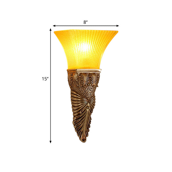 Skørter | Sloping Yellow Glass Wall Lamp Retro Style 1 Head Living Room Wall Mounted Light with Gold/Silver/White and Gold Back Plate