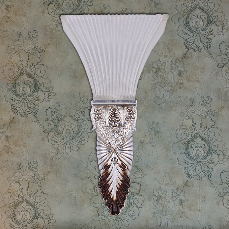 Skørter | Sloping Yellow Glass Wall Lamp Retro Style 1 Head Living Room Wall Mounted Light with Gold/Silver/White and Gold Back Plate