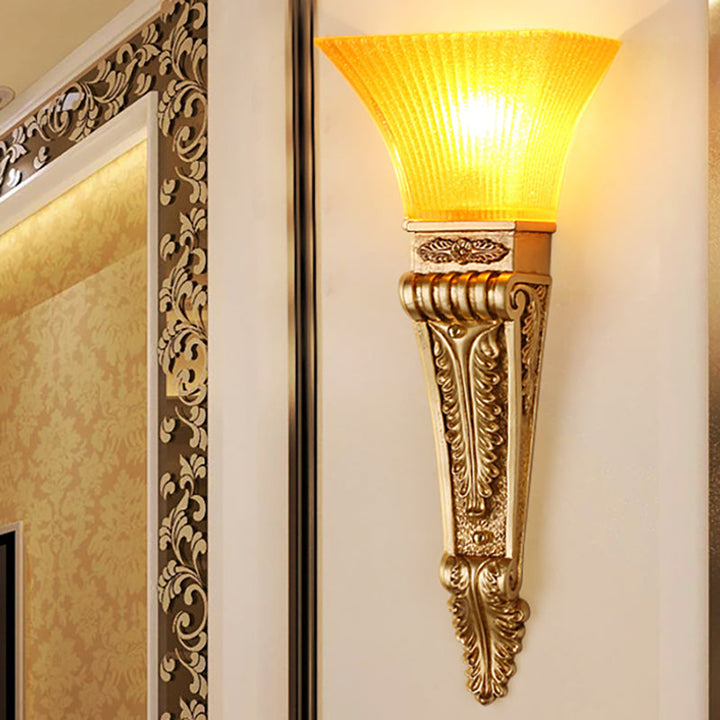 Skørter | Modern Style Bell Wall Light 1 Bulb Yellow Glass and Resin Wall Mounted Lamp in Gold/White for Foyer, 14"/19" B
