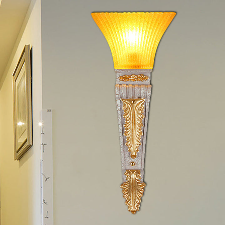 Skørter | Modern Style Bell Wall Light 1 Bulb Yellow Glass and Resin Wall Mounted Lamp in Gold/White for Foyer, 14"/19" B