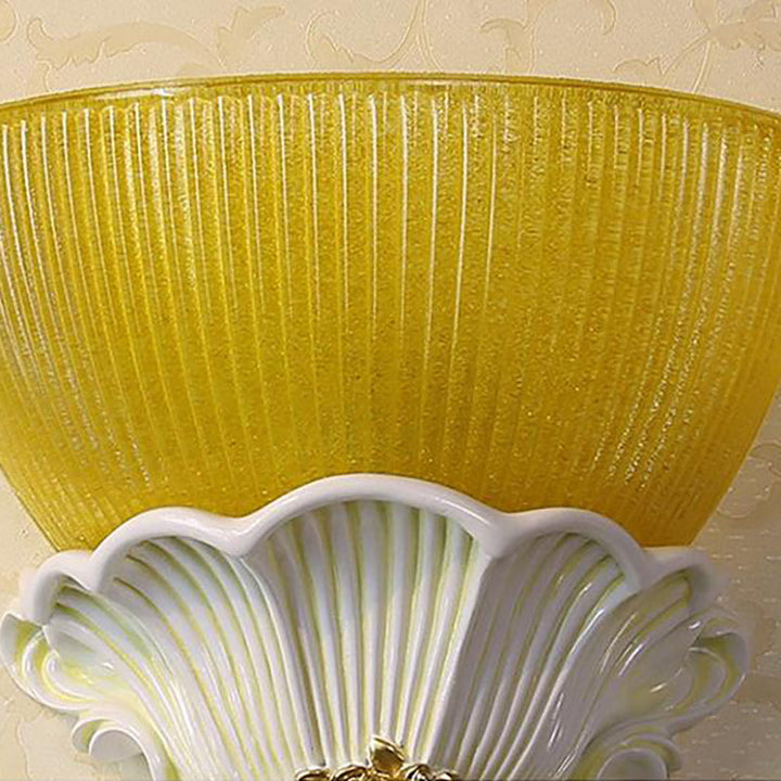 Skørter | Resin Angel Wall Light Modern Style 1 Light Indoor Beige/Gold/White Finish Wall Mounted Light with Yellow Glass Bowl Shade