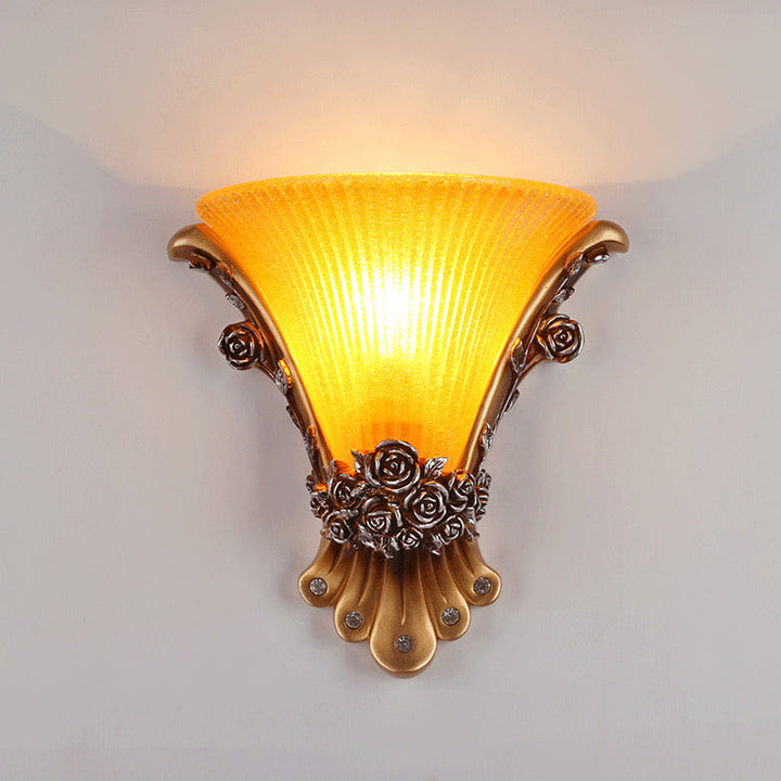 Skørter | 1 Light Wall Lamp with Tapered Shade Yellow Glass Modernist Style Bedroom Wall Lamp Wall Light with Rose Deco