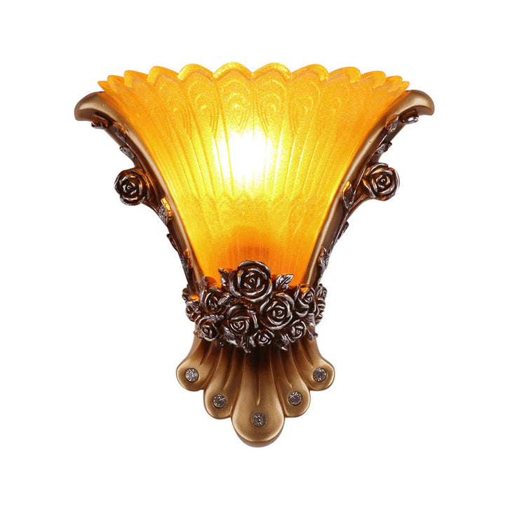 Skørter | 1 Light Wall Lamp with Tapered Shade Yellow Glass Modernist Style Bedroom Wall Lamp Wall Light with Rose Deco