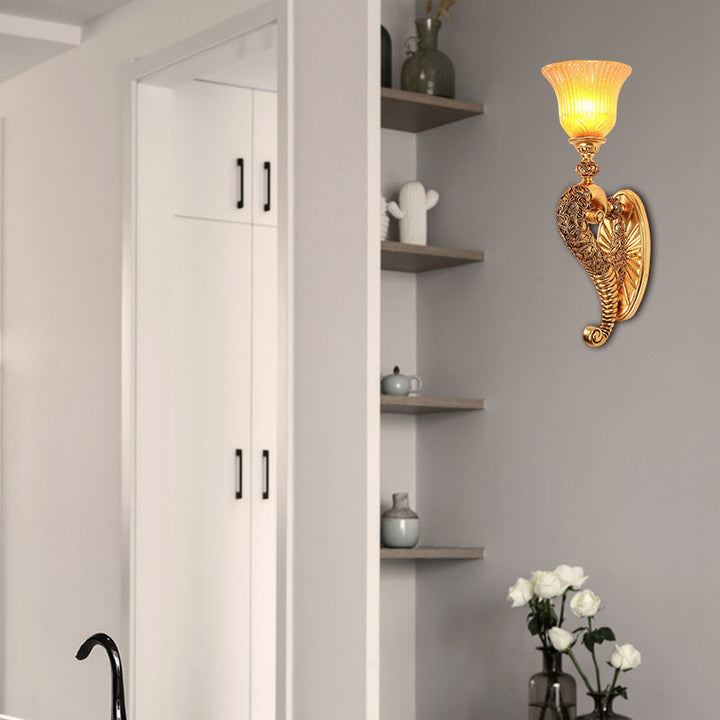 Skørter | Retro style bell wall lamp 1 bulb amber glass wall lighting with bronze/gold curved arm for bedroom