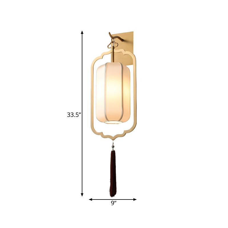 Skørter | Metal Lantern Wall Lamp Traditional Style 1 Light Nightstand Wall-Mounted Lamp in Gold