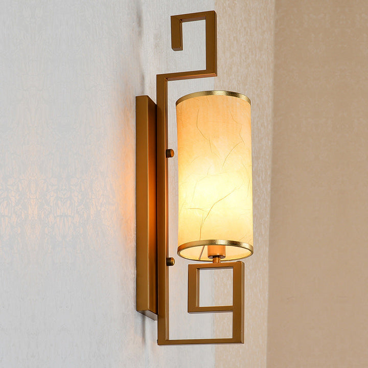 Skørter | 1 Light Wall Lamp Lighting Fixture Classic Cylinder Metal Wall Mounting Lighting in Black/Gold with Fabric Shade