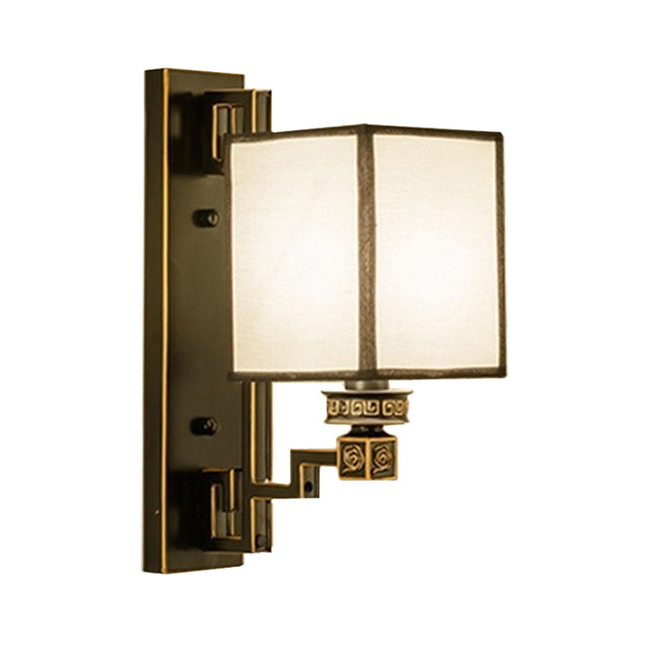 Skørter | 1 Light Fabric Wall Lighting Idea Traditional Style White Rectangular Living Room Wall Lamp