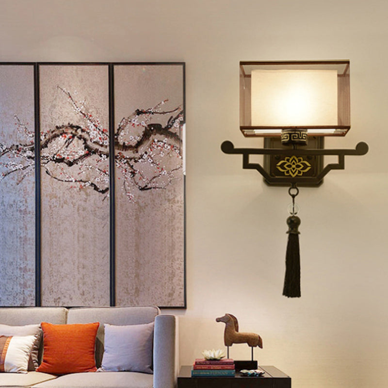 Skørter | Black 1 Light Wall Mount Light Traditional Fabric Rectangle Wall Lamp with Metal Back Plate