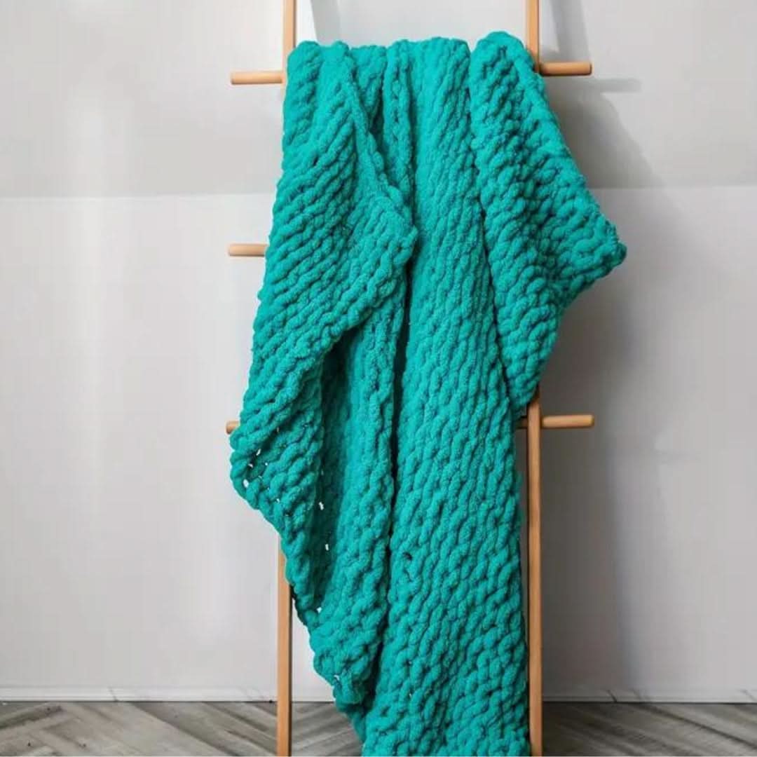 Lisslune | CozyCloud - Luxurious Snuggle Blanket