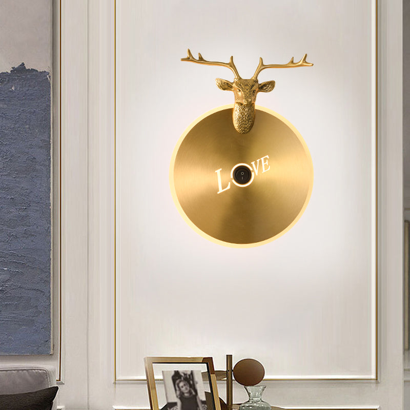 Skørter | Round Panel Metal Wall Light Traditional Living Room LED Wall Lamp Lights in Brass/Black with Moose Decoration