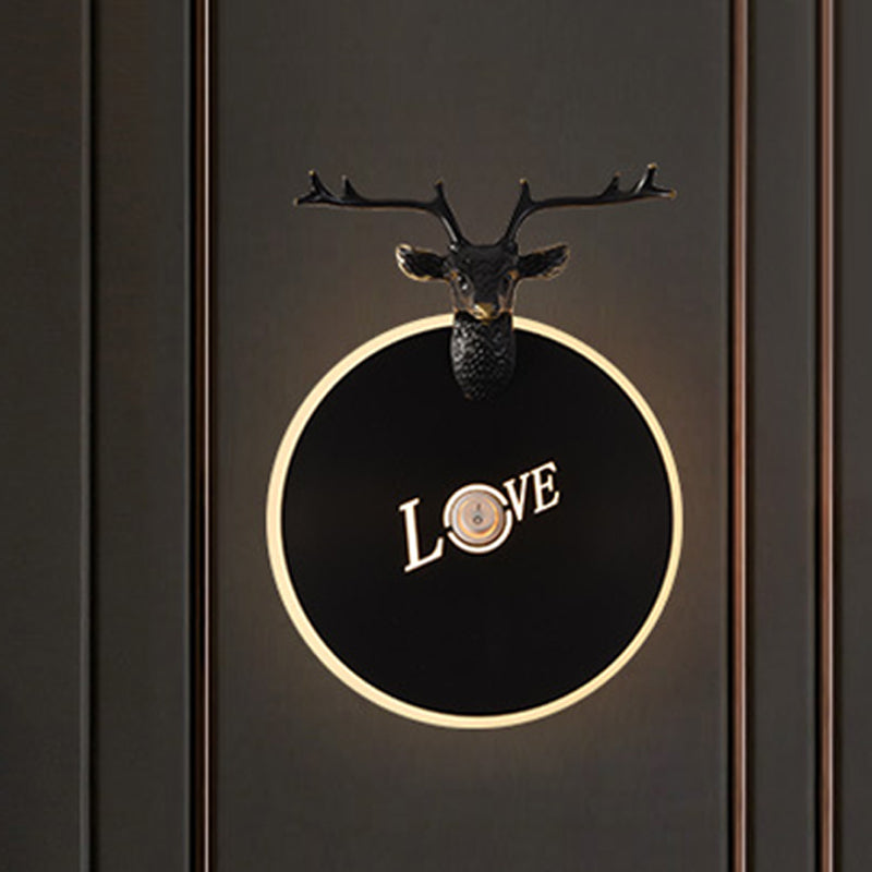 Skørter | Round Panel Metal Wall Light Traditional Living Room LED Wall Lamp Lights in Brass/Black with Moose Decoration