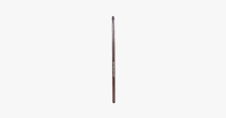 Lisslune | Eyebrow Brush – Achieve a sharp eyeliner every time for a dramatic look!