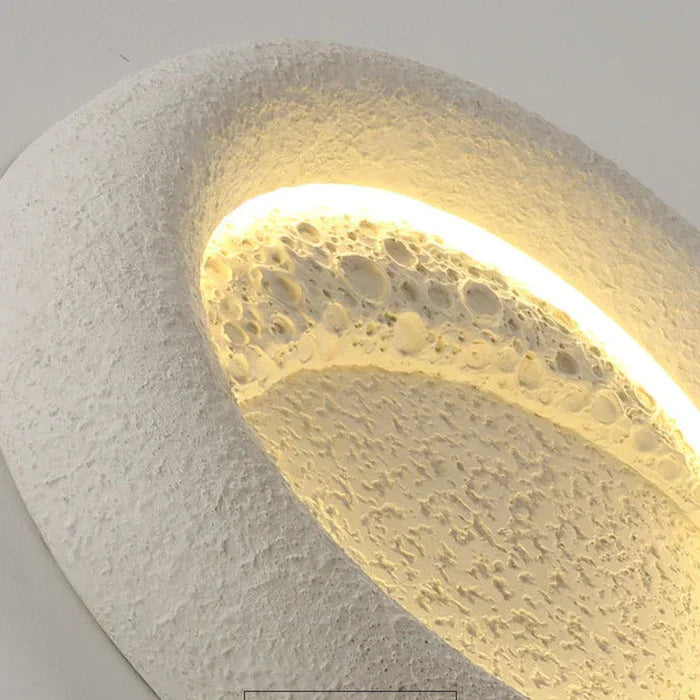Lisslune | LunaGlow circular wall lamp - elegant and modern design