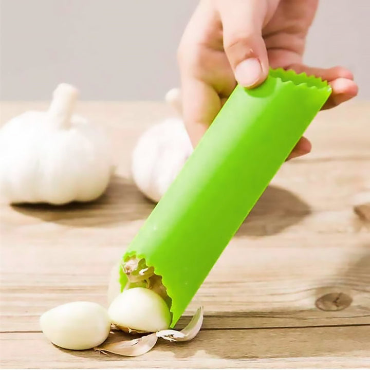 Lisslune | Rolling Garlic Peeler