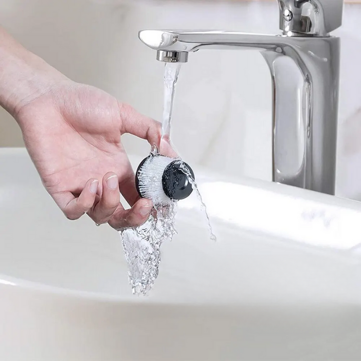 Lisslune | SwiftClean Cordless USB Vacuum Cleaner – Compact and Effective Cleaning Solution