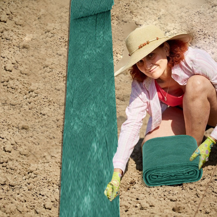 Lisslune | Biodegradable grass seed mat for easy lawn establishment in the garden