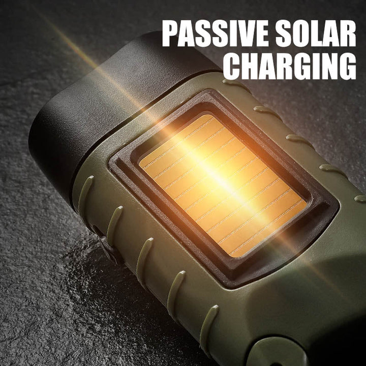 Lisslune | Handcrank Solar-powered Flashlight