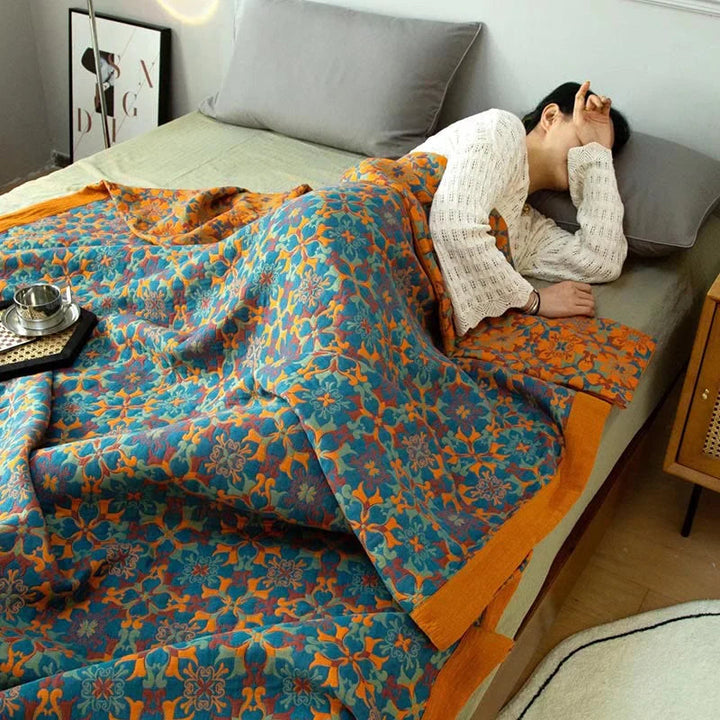 Lisslune | Six-Layer Cotton Blanket with Orange-Blue Pattern