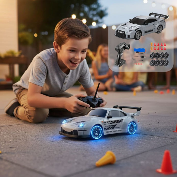Lisslune | 1:24 RC Drift Car | 4WD, LED Wheels & USB Rechargeable for Indoor and Outdoor Racing Fun