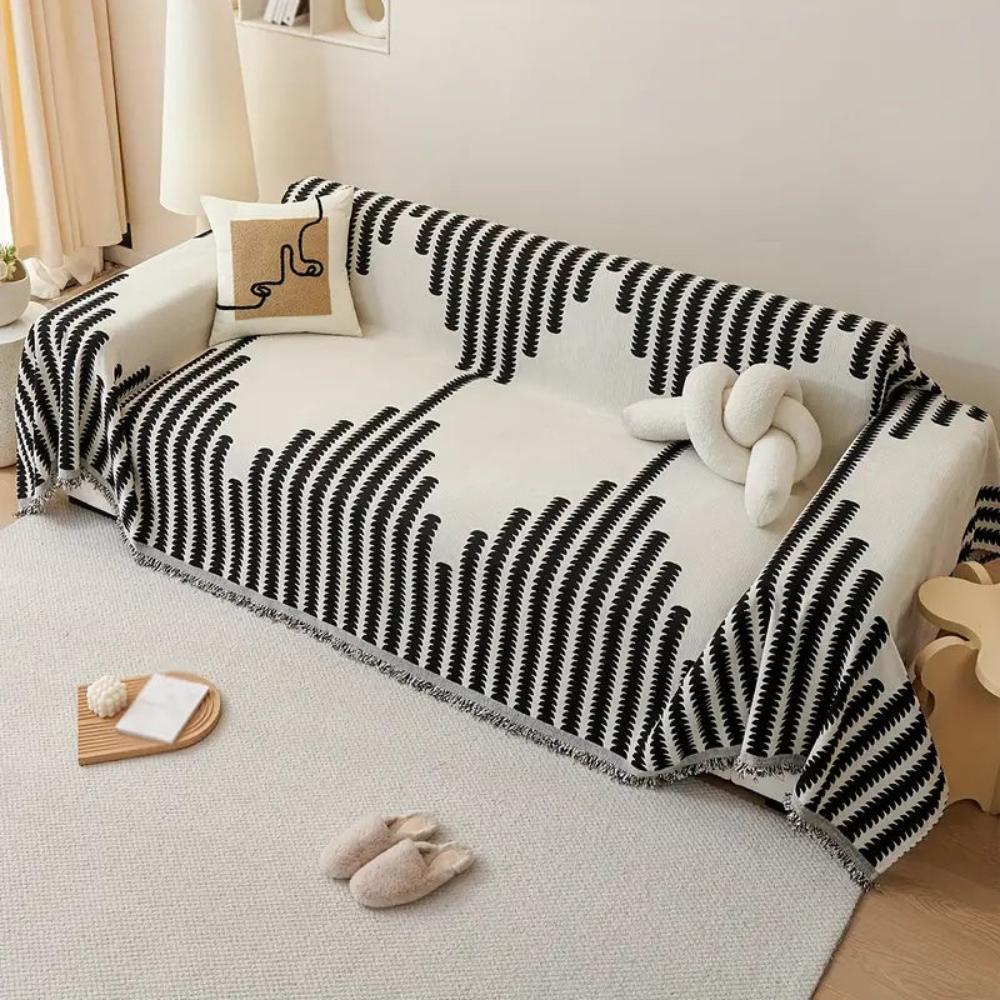 Lisslune | Modern Monochrome Fern Sofa Cover