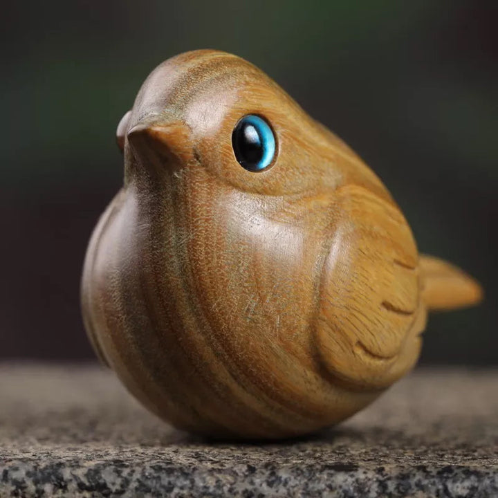 Lisslune | Handcrafted Wooden Carving Bird