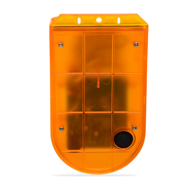 Lisslune | Solar-powered animal repeller with alarm – Effective protection against animals
