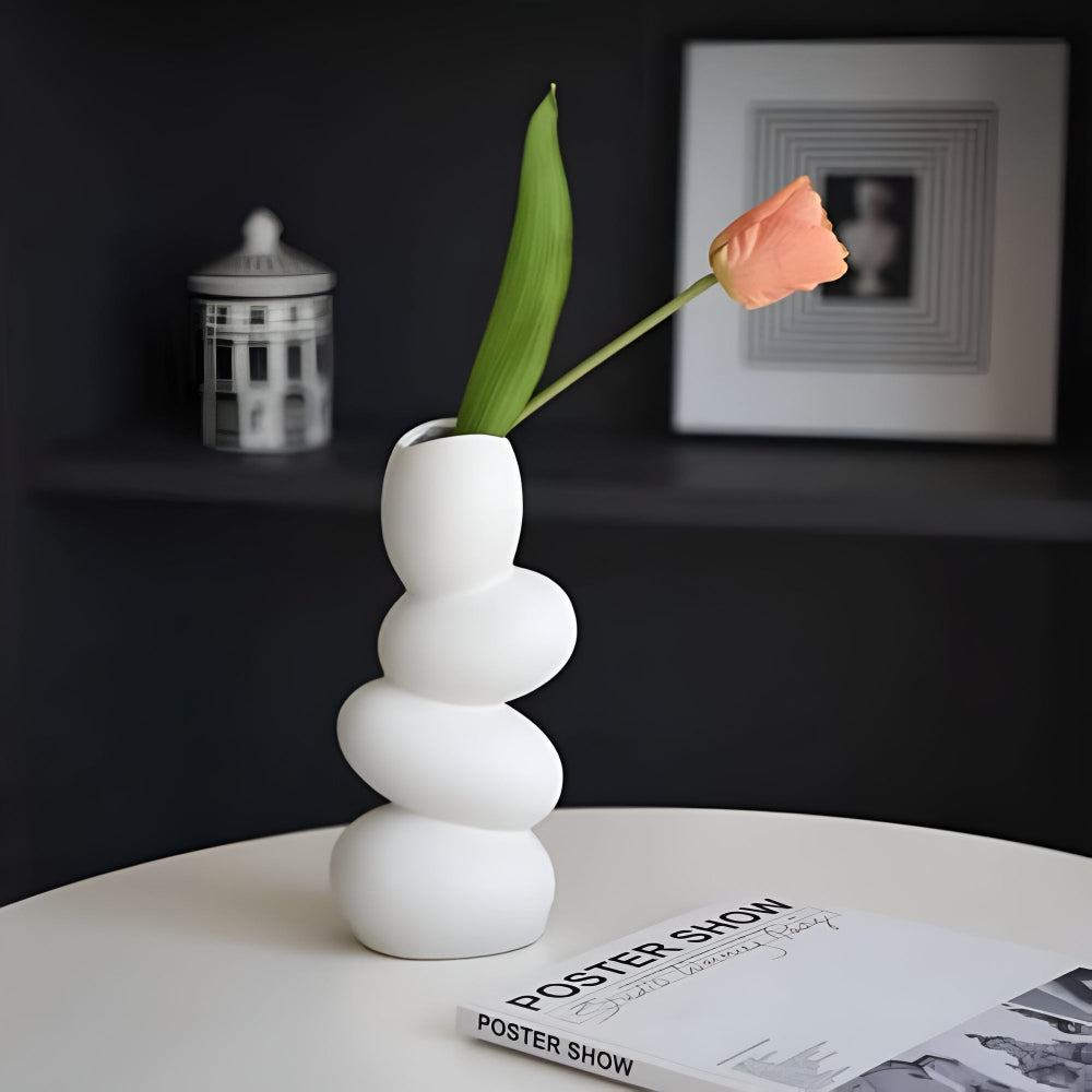 Lisslune | STRATA Sculptural Ceramic Vase